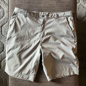 Cool Grey, Calvin Klein, Shorts, Size 36 Waist